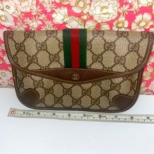 Gucci Small Envelope Authentic. 014.89.5205